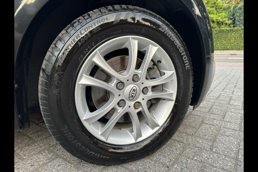 Kia Venga 1.6 CVVT Automaat DynamicPLusLine Navi|Camera|Keyless|Allseason
