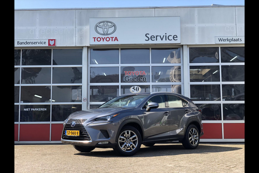 Lexus NX 300h AWD Business Line | Trekhaak, Facelift, Leer, Navigatie, Adaptive cruise control, Stoelverwarming, CarPlay, 1500KG Trekgewi