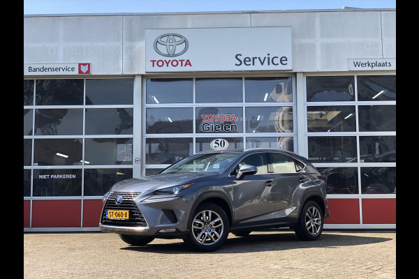 Lexus NX 300h AWD Business Line | Trekhaak, Facelift, Leer, Navigatie, Adaptive cruise control, Stoelverwarming, CarPlay, 1500KG Trekgewi