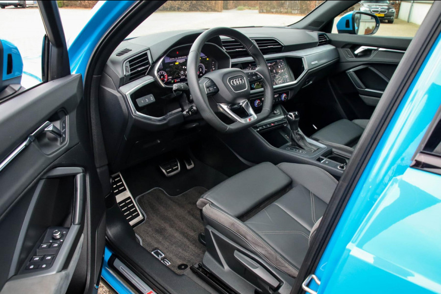 Audi Q3 35 TFSI 1.5 TFSI S Line Pro Line S 150pk S-Tronic 1e|DLR|Panoramadak|Virtual Cockpit|LED Matrix|Leder|ACC|B&O|20inch|Black