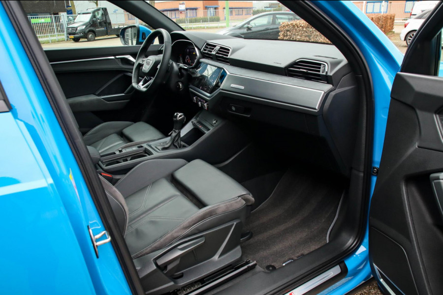 Audi Q3 35 TFSI 1.5 TFSI S Line Pro Line S 150pk S-Tronic 1e|DLR|Panoramadak|Virtual Cockpit|LED Matrix|Leder|ACC|B&O|20inch|Black