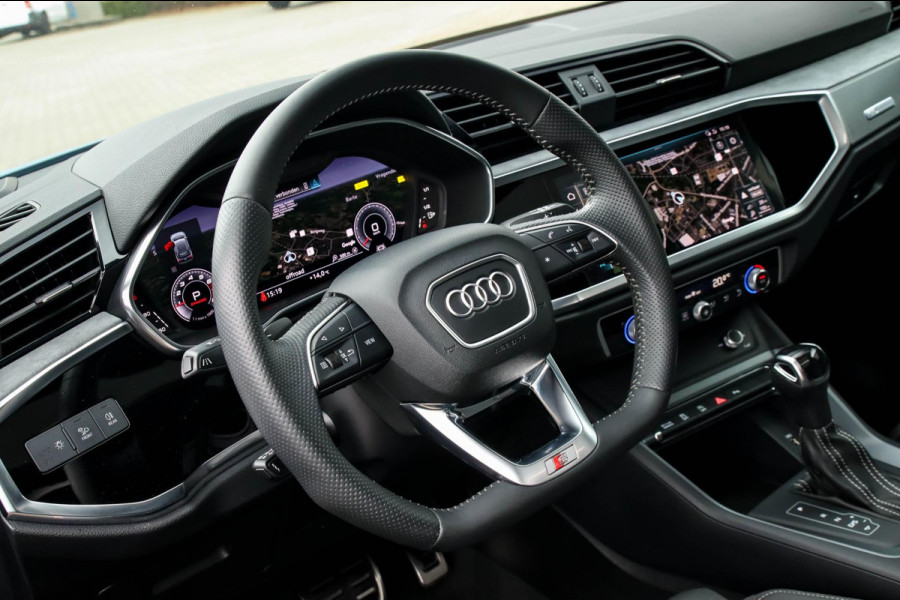 Audi Q3 35 TFSI 1.5 TFSI S Line Pro Line S 150pk S-Tronic 1e|DLR|Panoramadak|Virtual Cockpit|LED Matrix|Leder|ACC|B&O|20inch|Black