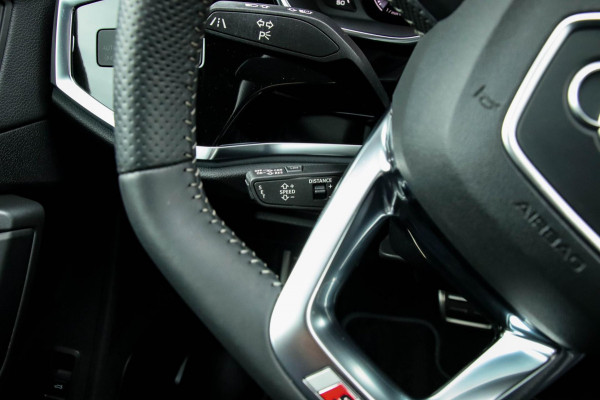 Audi Q3 35 TFSI 1.5 TFSI S Line Pro Line S 150pk S-Tronic 1e|DLR|Panoramadak|Virtual Cockpit|LED Matrix|Leder|ACC|B&O|20inch|Black