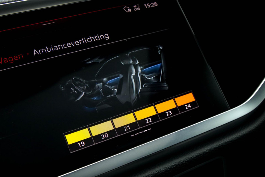 Audi Q3 35 TFSI 1.5 TFSI S Line Pro Line S 150pk S-Tronic 1e|DLR|Panoramadak|Virtual Cockpit|LED Matrix|Leder|ACC|B&O|20inch|Black