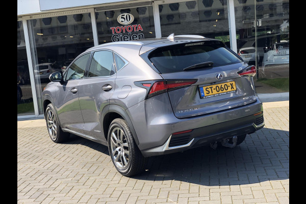 Lexus NX 300h AWD Business Line | Trekhaak, Facelift, Leer, Navigatie, Adaptive cruise control, Stoelverwarming, CarPlay, 1500KG Trekgewi