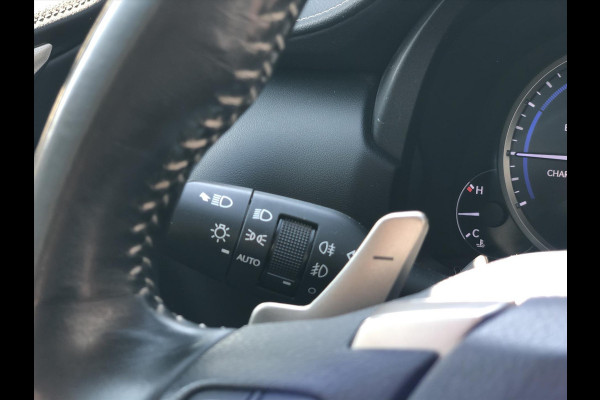 Lexus NX 300h AWD Business Line | Trekhaak, Facelift, Leer, Navigatie, Adaptive cruise control, Stoelverwarming, CarPlay, 1500KG Trekgewi