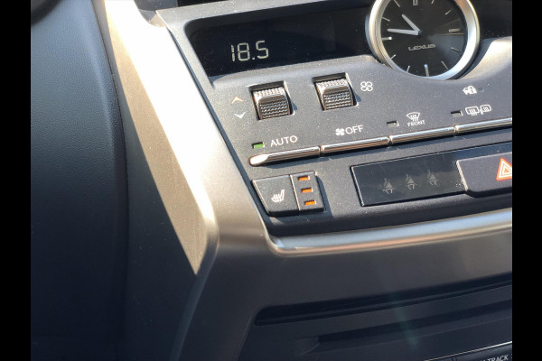 Lexus NX 300h AWD Business Line | Trekhaak, Facelift, Leer, Navigatie, Adaptive cruise control, Stoelverwarming, CarPlay, 1500KG Trekgewi