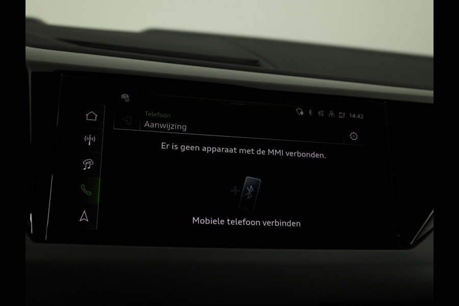 Audi e-tron GT e-tron GT 504pk | B&O | Lederen bekleding | Elektrische verstelbare voorstoelen met geheugen | Panoramadak | Audi Exclusive kleur