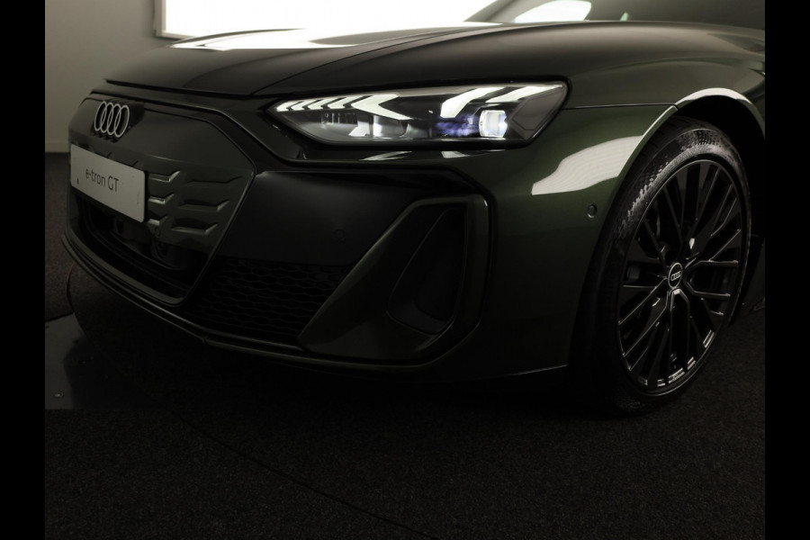 Audi e-tron GT e-tron GT 504pk | B&O | Lederen bekleding | Elektrische verstelbare voorstoelen met geheugen | Panoramadak | Audi Exclusive kleur