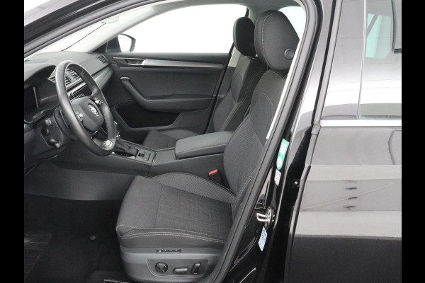 Škoda Superb Combi 1.4 TSI iV Business Edition | SOH 91.2% | Trekhaak | Memory | Stuur/stoel verwarming | Achterbank verwarming | Adaptive cruise | Carplay | DAB | Verwarmde voorruit | Matrix LED | Camera |