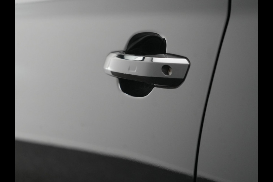 Audi Q5 50 TFSI e S Line PHEV 300pk Dealer O.H. | Matrix LED | 360 Camera | Bang & Olufsen Audio | Sfeerverlichting | Keyless | Elektrische Sportstoelen Verwarmd | Navigatie | DAB | Cruise Control | Plug In Hybrid |