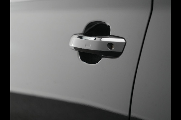 Audi Q5 50 TFSI e S Line PHEV 300pk Dealer O.H. | Matrix LED | 360 Camera | Bang & Olufsen Audio | Sfeerverlichting | Keyless | Elektrische Sportstoelen Verwarmd | Navigatie | DAB | Cruise Control | Plug In Hybrid |