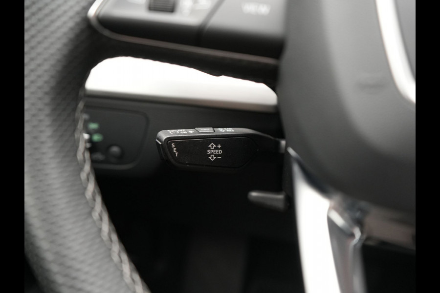 Audi Q5 50 TFSI e S Line PHEV 300pk Dealer O.H. | Matrix LED | 360 Camera | Bang & Olufsen Audio | Sfeerverlichting | Keyless | Elektrische Sportstoelen Verwarmd | Navigatie | DAB | Cruise Control | Plug In Hybrid |