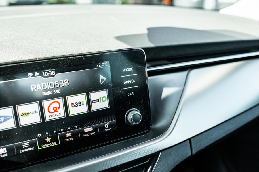 Škoda Kamiq 1.0 TSI Business Edition | Dubbele bediening | Lesauto