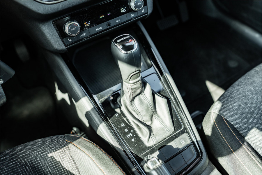 Škoda Kamiq 1.0 TSI Business Edition | Dubbele bediening | Lesauto