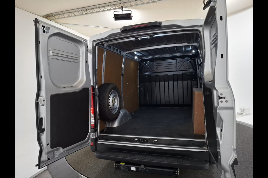 Iveco Daily 35S18 3.0 Hi-Matic Automaat 3.5T Trekhaak (Wordt verwacht)
