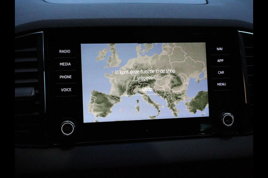 Škoda Karoq 1.5 TSI 150pk DSG Ambition Navigatie Apple Carplay/Android Auto Camera Climate Control Adaptieve Cruise control Lichtmetalen Velgen