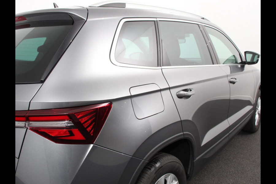 Škoda Karoq 1.5 TSI 150pk DSG Ambition Navigatie Apple Carplay/Android Auto Camera Climate Control Adaptieve Cruise control Lichtmetalen Velgen