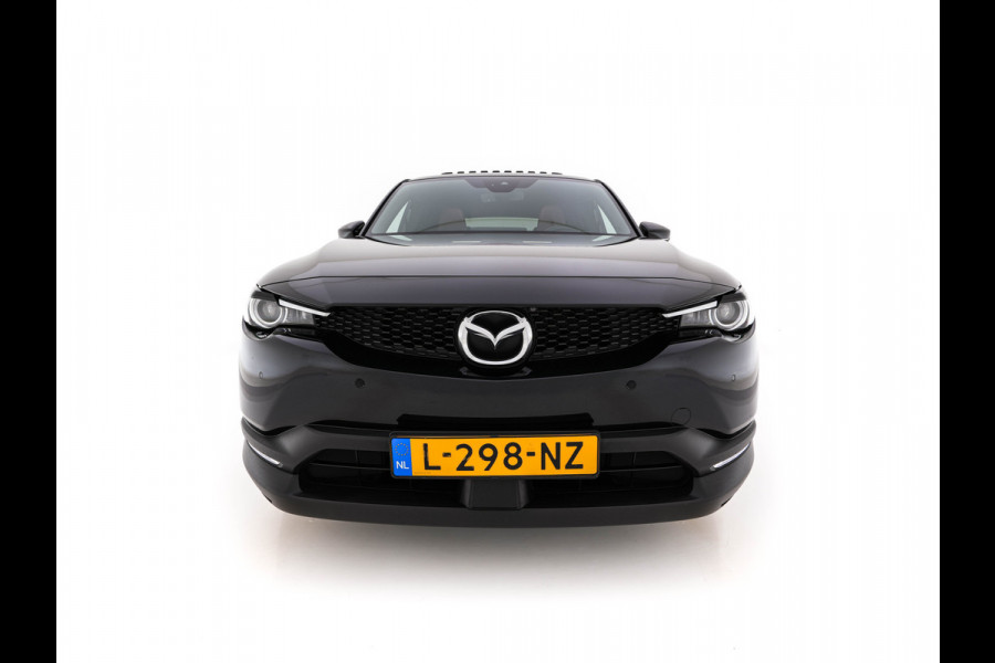 Mazda MX-30 e-SkyActiv 145 Luxury 36 kWh (INCL-BTW) *PANO | HEAD-UP | ADAPTIVE-CRUISE | BLIND-SPOT | FULL-LED | KEYLESS | TOP-VIEW | DAB+ | BOSE-AUDIO | NAVI-FULLMAP | DIGI-COCKPIT | HEATED-COMFORTSEATS | 18''ALU*