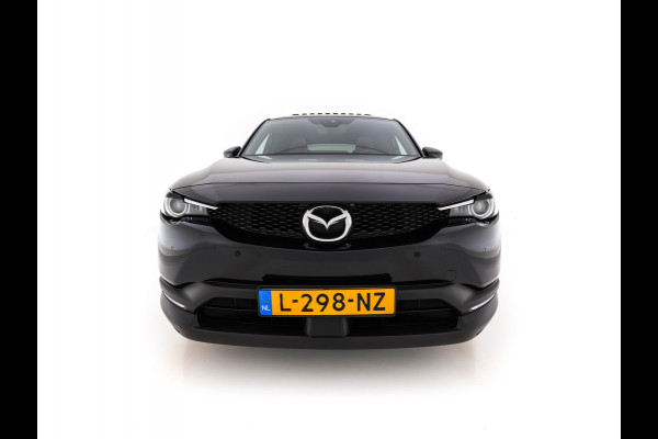 Mazda MX-30 e-SkyActiv 145 Luxury 36 kWh (INCL-BTW) *PANO | HEAD-UP | ADAPTIVE-CRUISE | BLIND-SPOT | FULL-LED | KEYLESS | TOP-VIEW | DAB+ | BOSE-AUDIO | NAVI-FULLMAP | DIGI-COCKPIT | HEATED-COMFORTSEATS | 18''ALU*