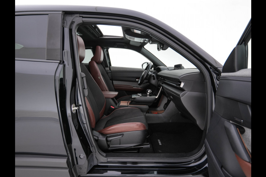 Mazda MX-30 e-SkyActiv 145 Luxury 36 kWh (INCL-BTW) *PANO | HEAD-UP | ADAPTIVE-CRUISE | BLIND-SPOT | FULL-LED | KEYLESS | TOP-VIEW | DAB+ | BOSE-AUDIO | NAVI-FULLMAP | DIGI-COCKPIT | HEATED-COMFORTSEATS | 18''ALU*