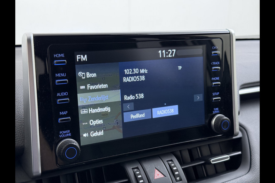 Toyota RAV4 2.5I Hybrid Leder+Verwarming+Memory Adap.Cruise Navi Camera Ecc Apple Carplay Android Auto Miracast™ Elek.Achterklep Active Stuur+Voorruit+Achterbankverwarming Keyless Lane Assist Privacy Glas Lmv Elek.Stoel Bluetooth Led