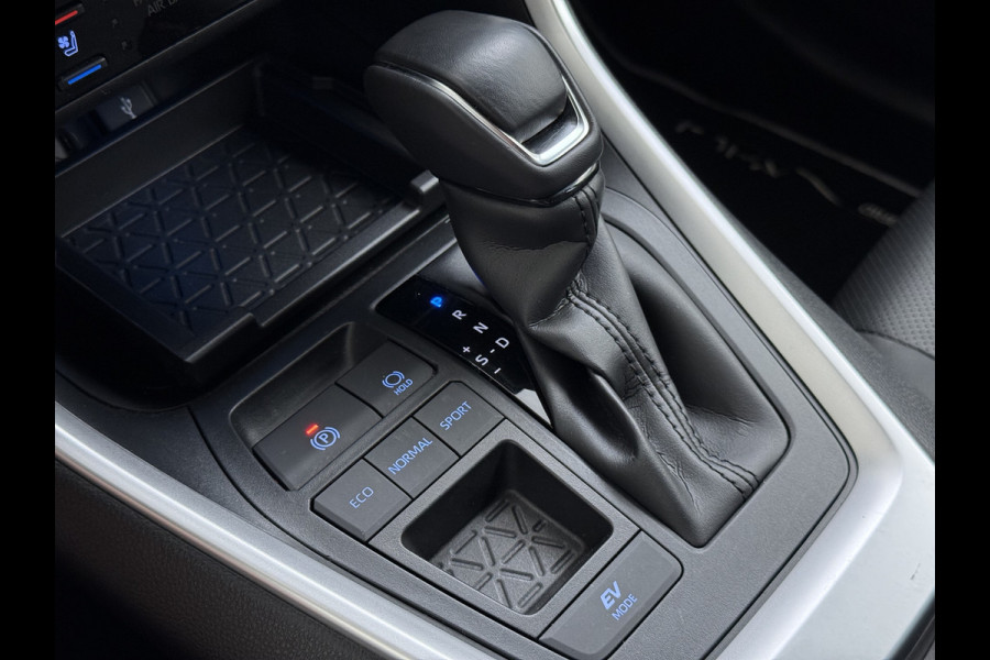 Toyota RAV4 2.5I Hybrid Leder+Verwarming+Memory Adap.Cruise Navi Camera Ecc Apple Carplay Android Auto Miracast™ Elek.Achterklep Active Stuur+Voorruit+Achterbankverwarming Keyless Lane Assist Privacy Glas Lmv Elek.Stoel Bluetooth Led