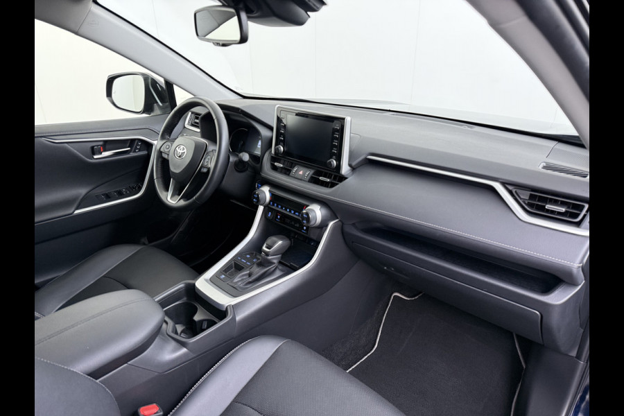 Toyota RAV4 2.5I Hybrid Leder+Verwarming+Memory Adap.Cruise Navi Camera Ecc Apple Carplay Android Auto Miracast™ Elek.Achterklep Active Stuur+Voorruit+Achterbankverwarming Keyless Lane Assist Privacy Glas Lmv Elek.Stoel Bluetooth Led