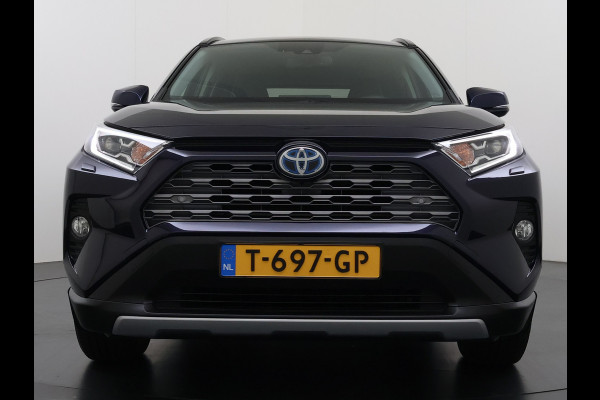 Toyota RAV4 2.5I Hybrid Leder+Verwarming+Memory Adap.Cruise Navi Camera Ecc Apple Carplay Android Auto Miracast™ Elek.Achterklep Active Stuur+Voorruit+Achterbankverwarming Keyless Lane Assist Privacy Glas Lmv Elek.Stoel Bluetooth Led