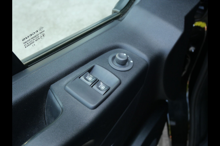 Renault Trafic 2.0 dCi T29 L2H1 WORK EDITION | NAVI | TREKHAAK | CRUISE | LED | 120 PK | EURO 6!!