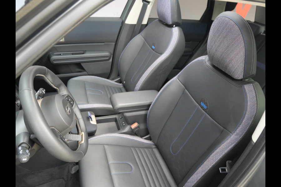 MINI Countryman 2.0 S ALL4 CLASSIC M PLUS | PANORAMA | TREKHAAK | H.U.D | 218 PK | FABRIEKSGARANTIE!!