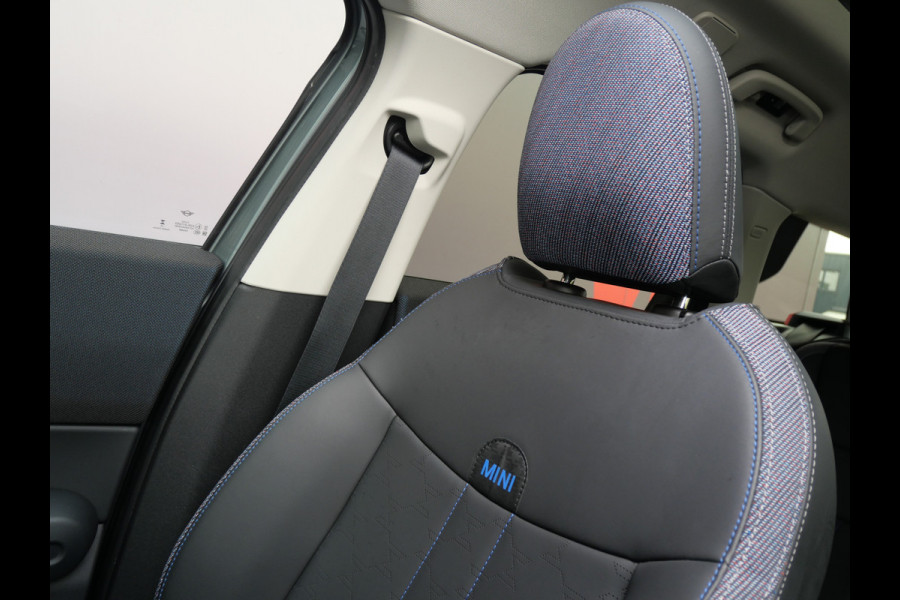 MINI Countryman 2.0 S ALL4 CLASSIC M PLUS | PANORAMA | TREKHAAK | H.U.D | 218 PK | FABRIEKSGARANTIE!!