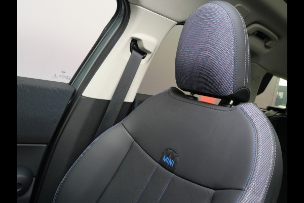 MINI Countryman 2.0 S ALL4 CLASSIC M PLUS | PANORAMA | TREKHAAK | H.U.D | 218 PK | FABRIEKSGARANTIE!!