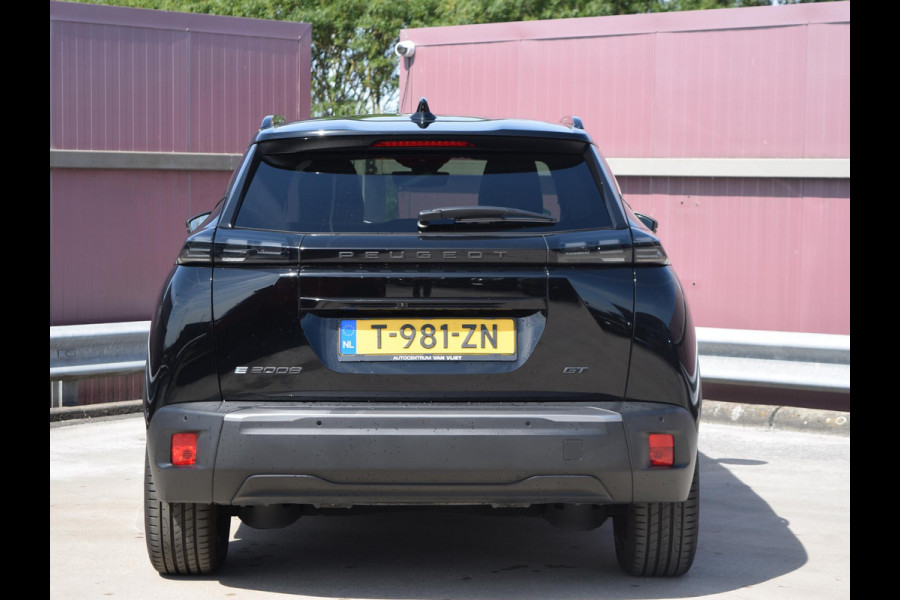 Peugeot e-2008 EV GT 54 kWh SOH 94% | CAMERA MET SENSOREN | NAVI & CARPLAY |