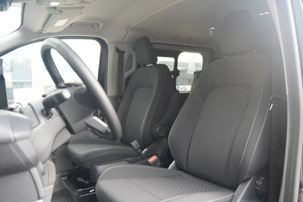 Ford Transit Custom 320 2.0 TDCI L1H1 Trend DC 136pk - INCLUSIEF BPM - 2x Schuif - Stoel/stuurverwarming - Cruise - Navi - Camera - Rijklaar