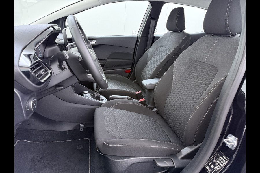 Ford Fiesta 1.0T 124PK Hybrid 5Drs Stuur+Stoel+Voorruitverwarming Navi* Ecc Apple Carplay/Android Auto Cruise Control Pdc Titanium Lmv DAB Bluetooth TCS Lane Assist Keyless € 28.000 nieuw ! Origineel Nederlandse Auto