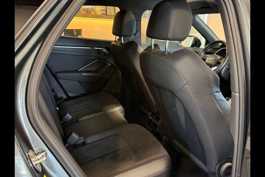 Audi Q3 Sportback 35 TFSI 3X S line Panorama Camera Keyless