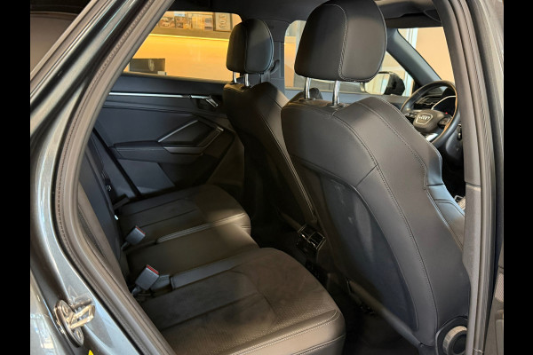 Audi Q3 Sportback 35 TFSI 3X S line Panorama Camera Keyless