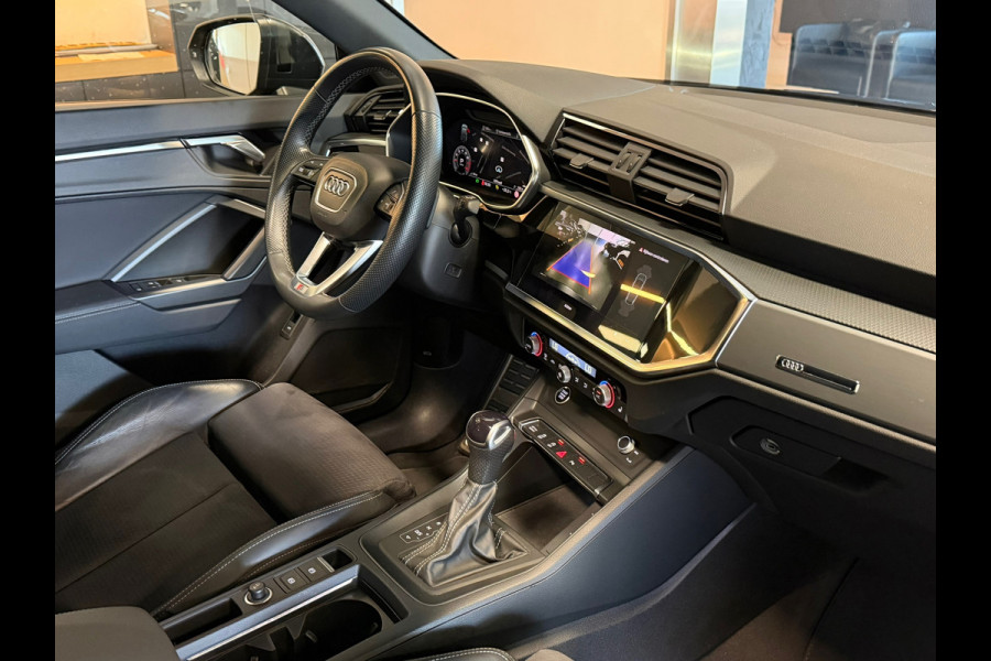 Audi Q3 Sportback 35 TFSI 3X S line Panorama Camera Keyless