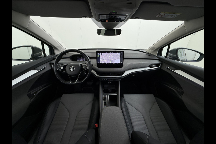 Škoda ENYAQ iV 60 PanoDak Trekhaak Navi Camera Apple Carplay Android Auto Elek.Achterklep Ecc Cruise Control SOH 89,6% Stuurverwarming Bluetooth Led Keyless advanced 1.000KG Trekgewicht 1e Eigenaar Origineel Nederlandse Auto