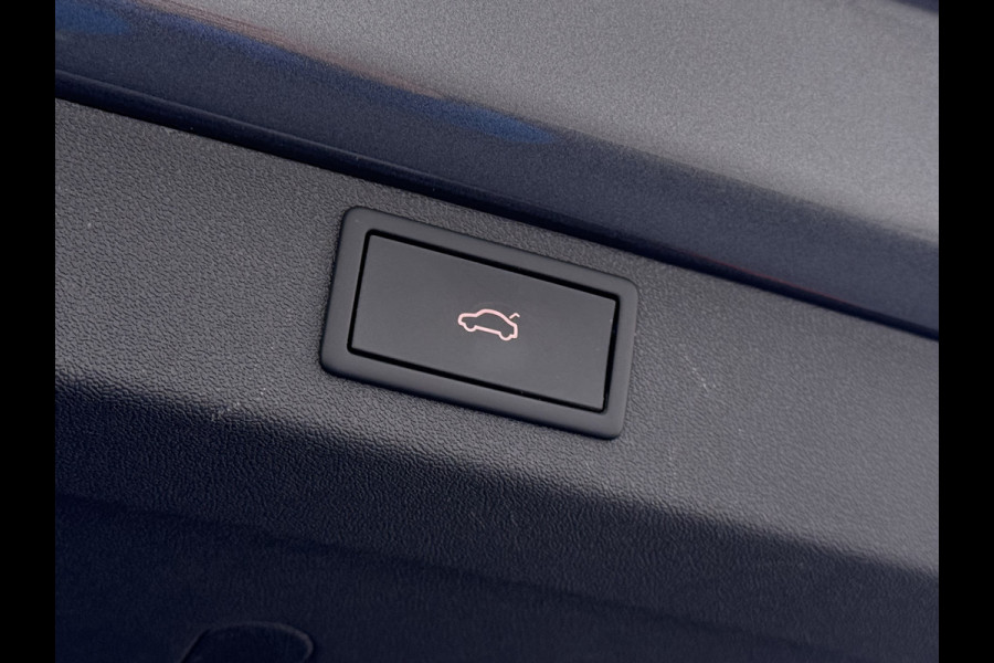 Škoda ENYAQ iV 60 PanoDak Trekhaak Navi Camera Apple Carplay Android Auto Elek.Achterklep Ecc Cruise Control SOH 89,6% Stuurverwarming Bluetooth Led Keyless advanced 1.000KG Trekgewicht 1e Eigenaar Origineel Nederlandse Auto