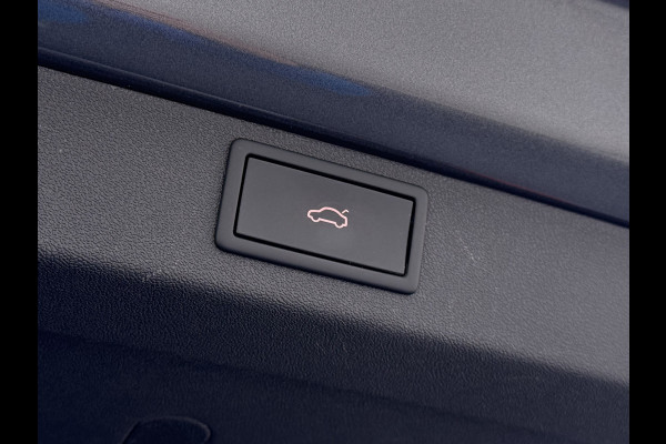 Škoda ENYAQ iV 60 PanoDak Trekhaak Navi Camera Apple Carplay Android Auto Elek.Achterklep Ecc Cruise Control SOH 89,6% Stuurverwarming Bluetooth Led Keyless advanced 1.000KG Trekgewicht 1e Eigenaar Origineel Nederlandse Auto