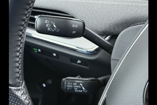 Škoda ENYAQ iV 60 PanoDak Trekhaak Navi Camera Apple Carplay Android Auto Elek.Achterklep Ecc Cruise Control SOH 89,6% Stuurverwarming Bluetooth Led Keyless advanced 1.000KG Trekgewicht 1e Eigenaar Origineel Nederlandse Auto