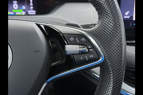 Škoda ENYAQ iV 60 PanoDak Trekhaak Navi Camera Apple Carplay Android Auto Elek.Achterklep Ecc Cruise Control SOH 89,6% Stuurverwarming Bluetooth Led Keyless advanced 1.000KG Trekgewicht 1e Eigenaar Origineel Nederlandse Auto