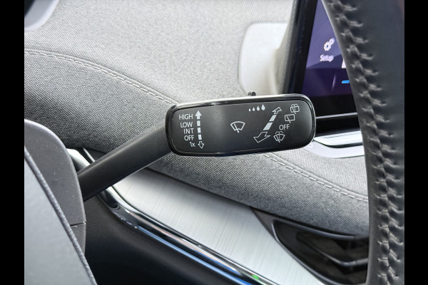 Škoda ENYAQ iV 60 PanoDak Trekhaak Navi Camera Apple Carplay Android Auto Elek.Achterklep Ecc Cruise Control SOH 89,6% Stuurverwarming Bluetooth Led Keyless advanced 1.000KG Trekgewicht 1e Eigenaar Origineel Nederlandse Auto