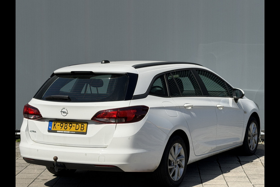 Opel Astra Sports Tourer BWJ 2020 | 1.2T 111PK EXECUTIVE TREKHAAK | CLIMA | NAVI | CARPLAY | SPORTSTOELEN | PDC 2X | CAMERA A |