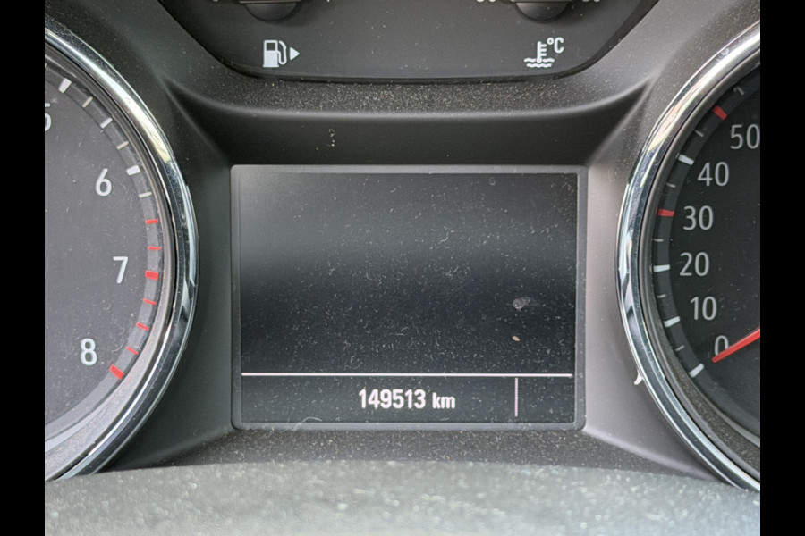 Opel Astra Sports Tourer BWJ 2020 | 1.2T 111PK EXECUTIVE TREKHAAK | CLIMA | NAVI | CARPLAY | SPORTSTOELEN | PDC 2X | CAMERA A |