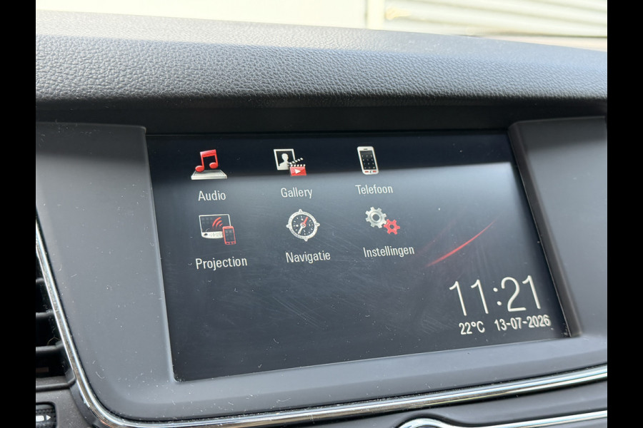 Opel Astra Sports Tourer BWJ 2020 | 1.2T 111PK EXECUTIVE TREKHAAK | CLIMA | NAVI | CARPLAY | SPORTSTOELEN | PDC 2X | CAMERA A |