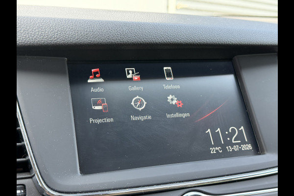 Opel Astra Sports Tourer BWJ 2020 | 1.2T 111PK EXECUTIVE TREKHAAK | CLIMA | NAVI | CARPLAY | SPORTSTOELEN | PDC 2X | CAMERA A |