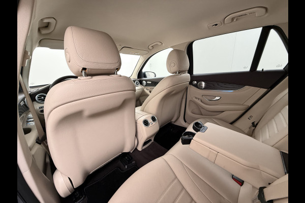 Mercedes-Benz GLC 350e Hybrid 4MATIC Premium Plus Exclusive Burmester®-Hifi Leder+Verwarmd Trekhaak 360°Camera Navi Ecc SOH 93% Elek.Achterklep Elek.Stoelen Lmv 19" Led Pdc AWD 4WD PHEV 2.000KG Trekgewicht Dealeronderhouden